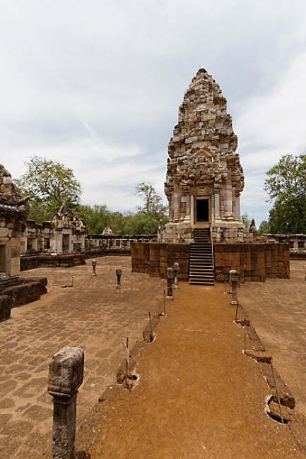 29-Prasat Sdok Kok Thom (2013)-045